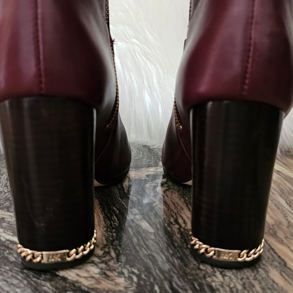 MK Leather Boots - Picture 4 of 6